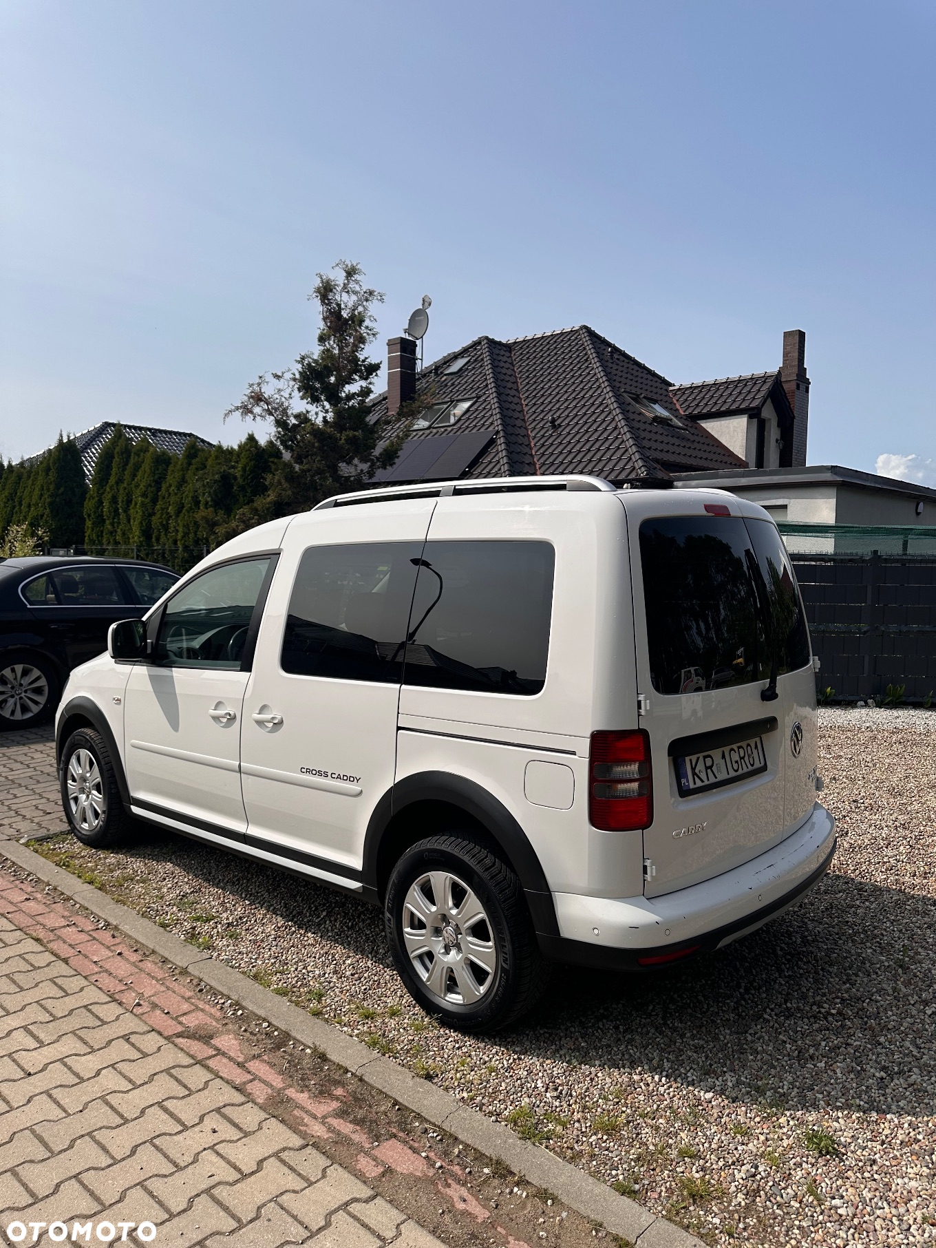 Volkswagen Caddy Maxi 2.0 TDI Highline - 3