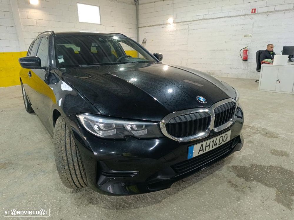 BMW 320 d Auto - 4