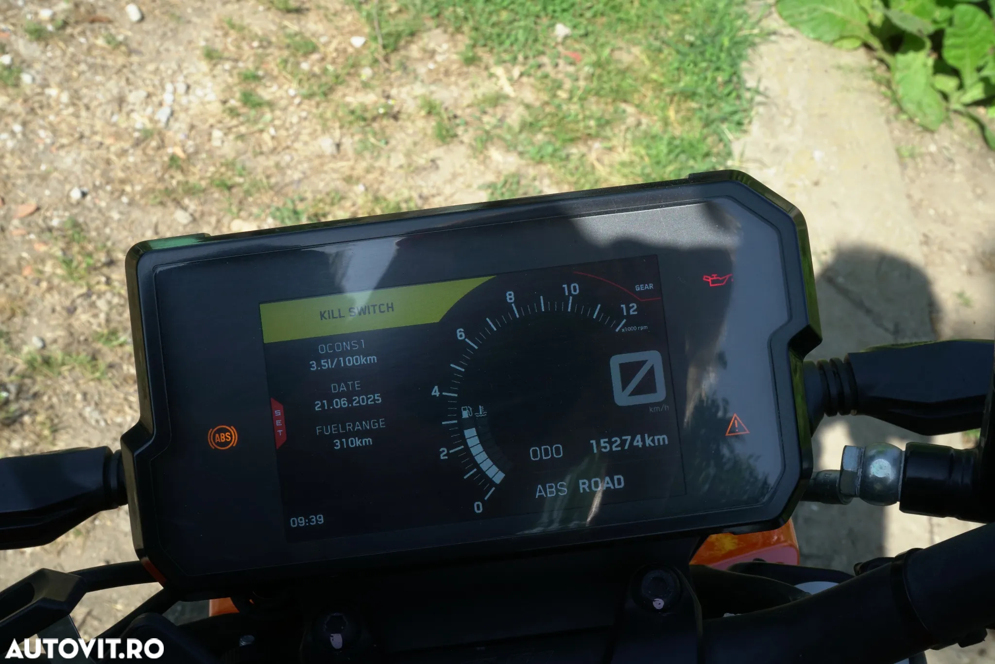 KTM 390 Duke - 4
