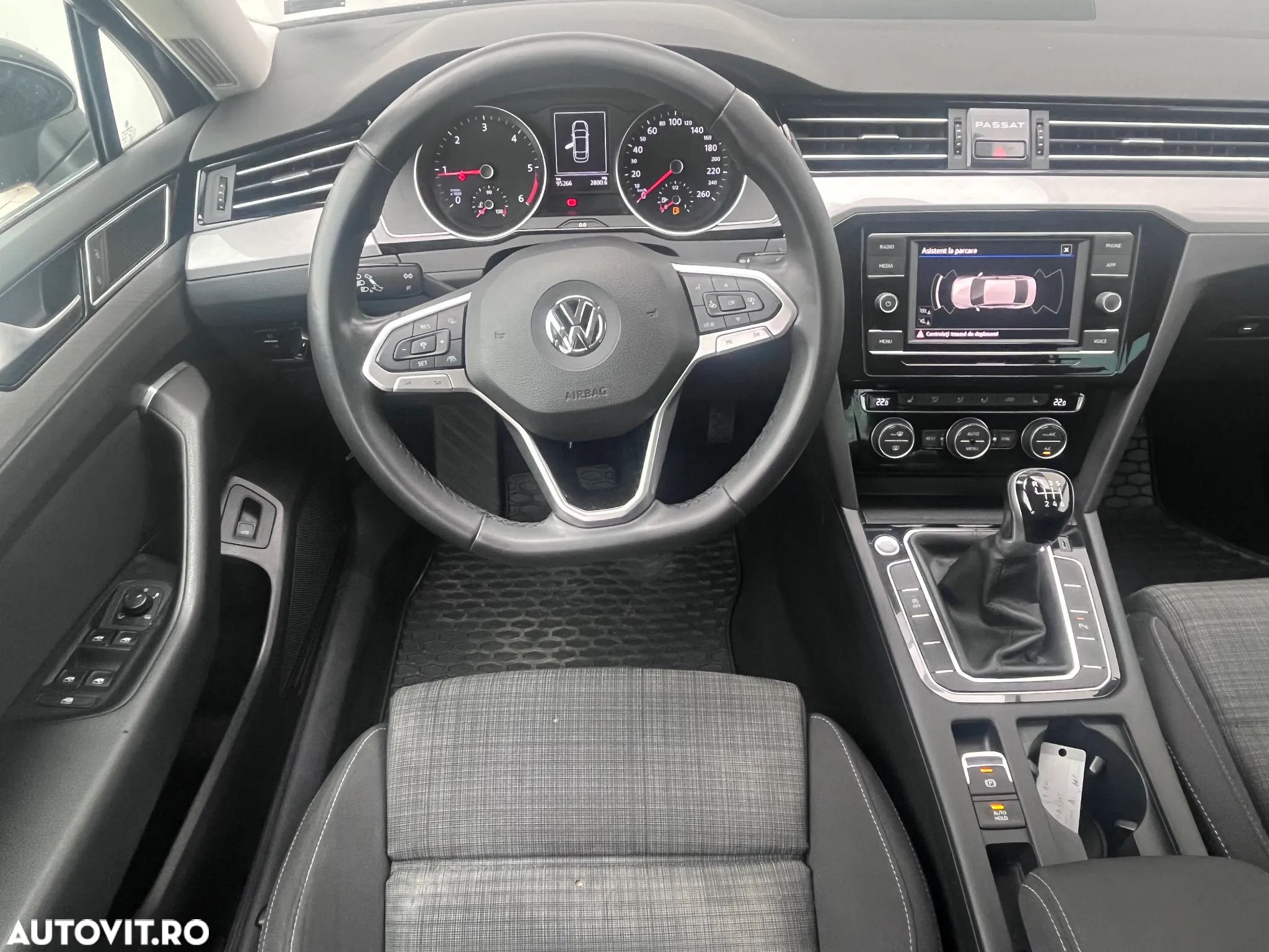 Volkswagen Passat - 9