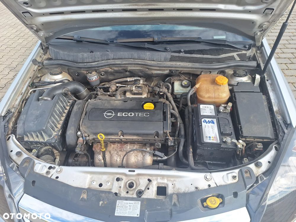 Opel Astra 1.6 - 5