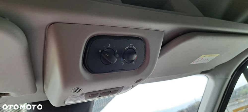 Ford Transit Kombi L3H2 Trend - 25