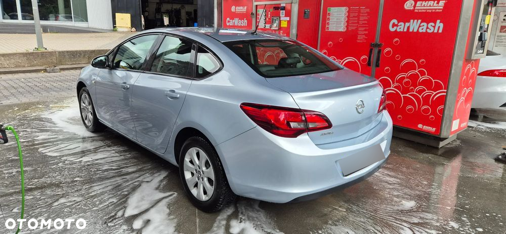 Opel Astra IV 1.6 Active EU6 - 5