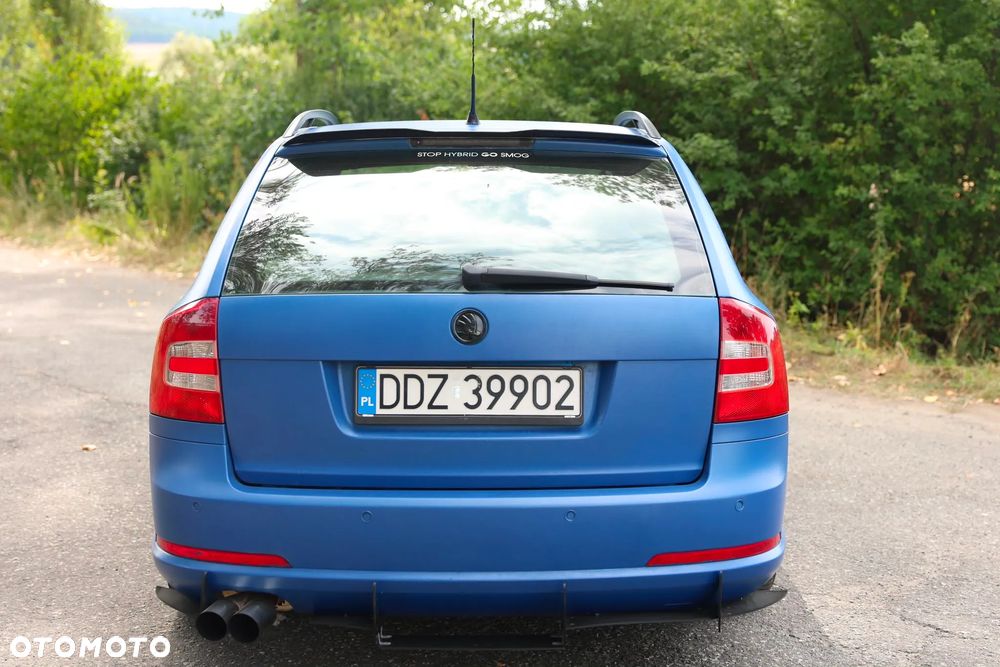 Skoda Octavia 2.0 TFSI RS - 4