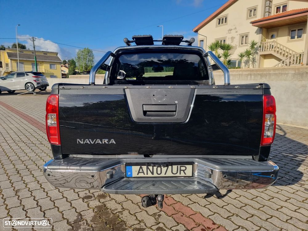 Nissan Navara 2.5 dCi CD LE 4WD - 6