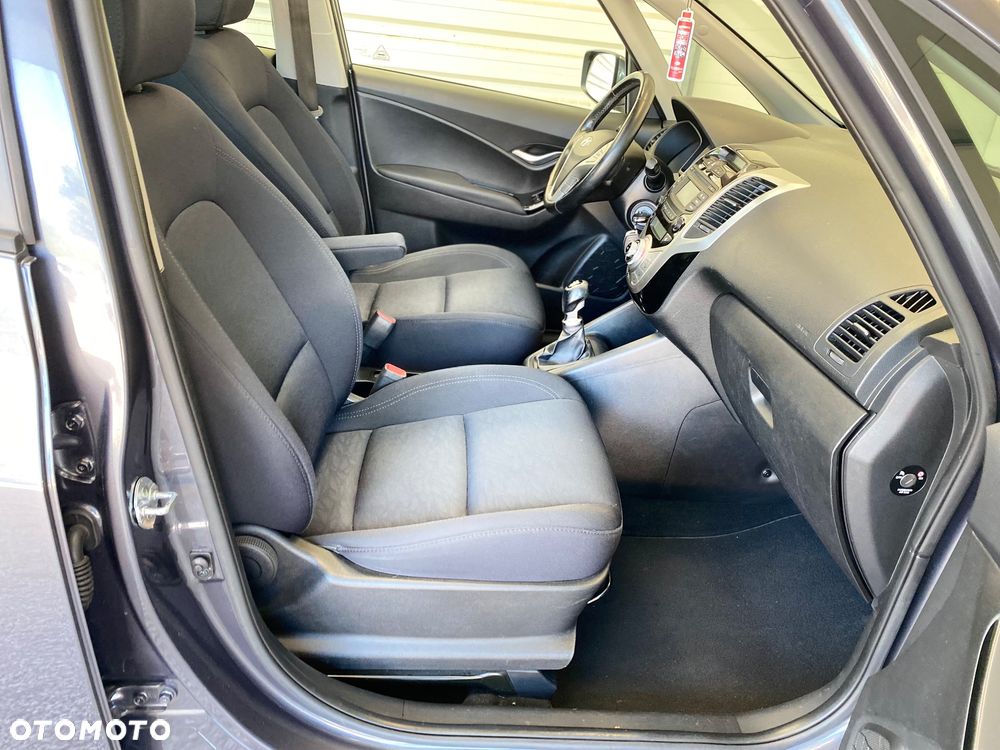Hyundai ix20 1.6 blue YES Gold - 17