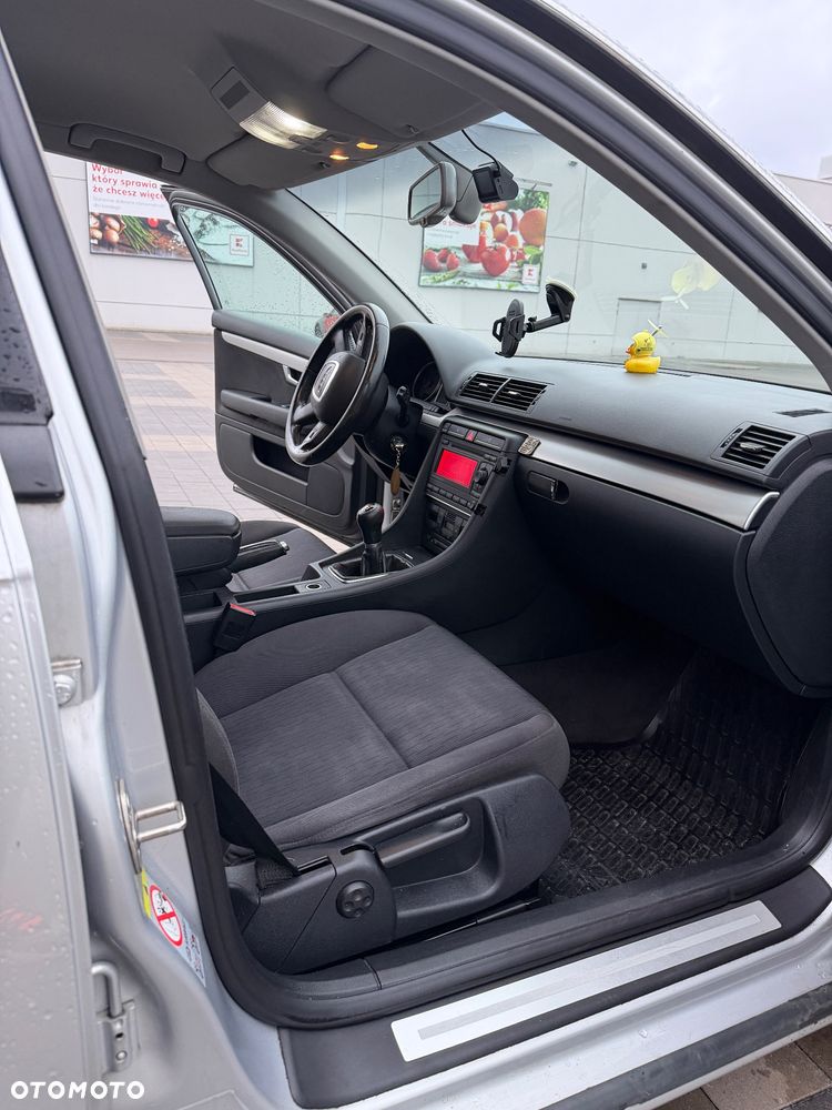 Audi A4 Avant 2.0 TDI - 22