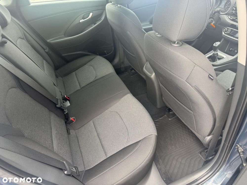 Hyundai i30 1.5 DPI Smart - 19