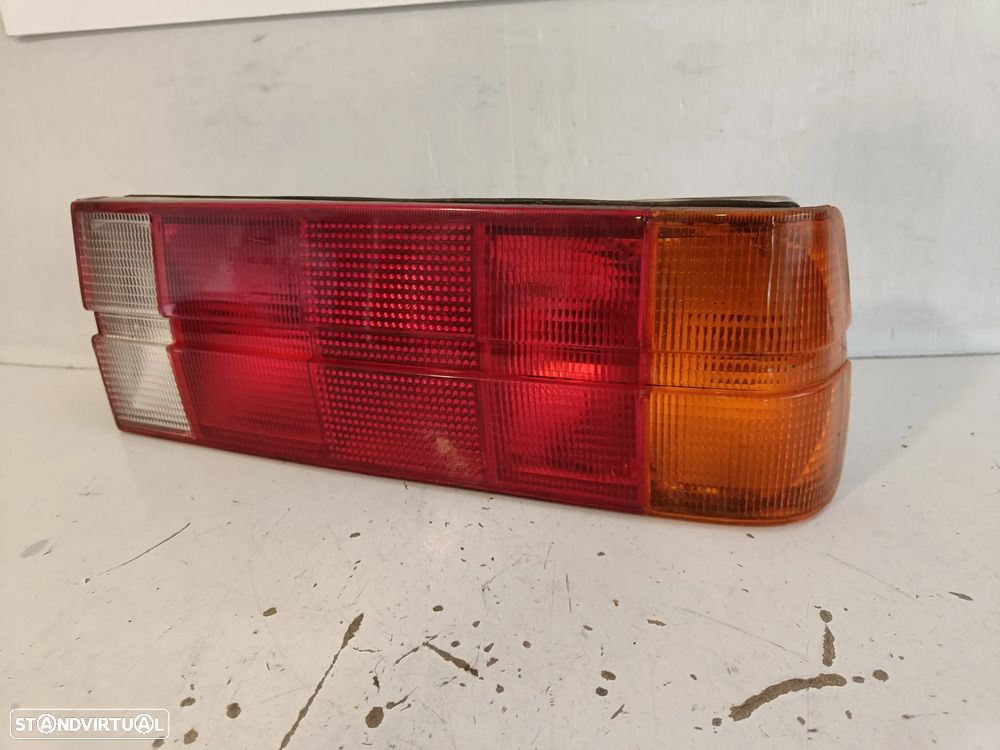 Farol farolim direito BMW e30 fase 1 - 3