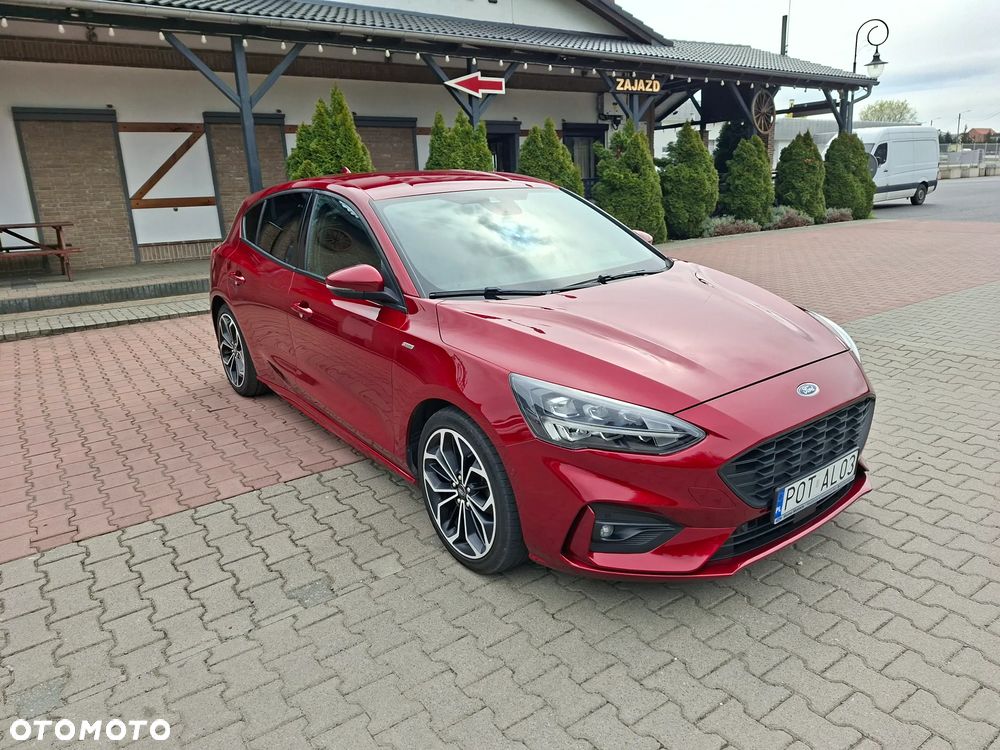 Ford Focus 1.5 EcoBoost Titanium ASS - 2