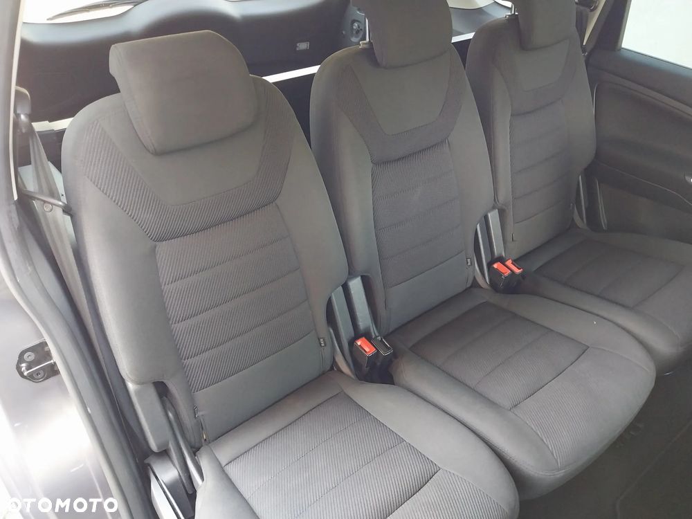 Ford S-Max 2.0 TDCi DPF Titanium - 8