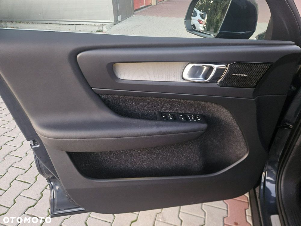 Volvo XC 40 D3 Inscription - 16