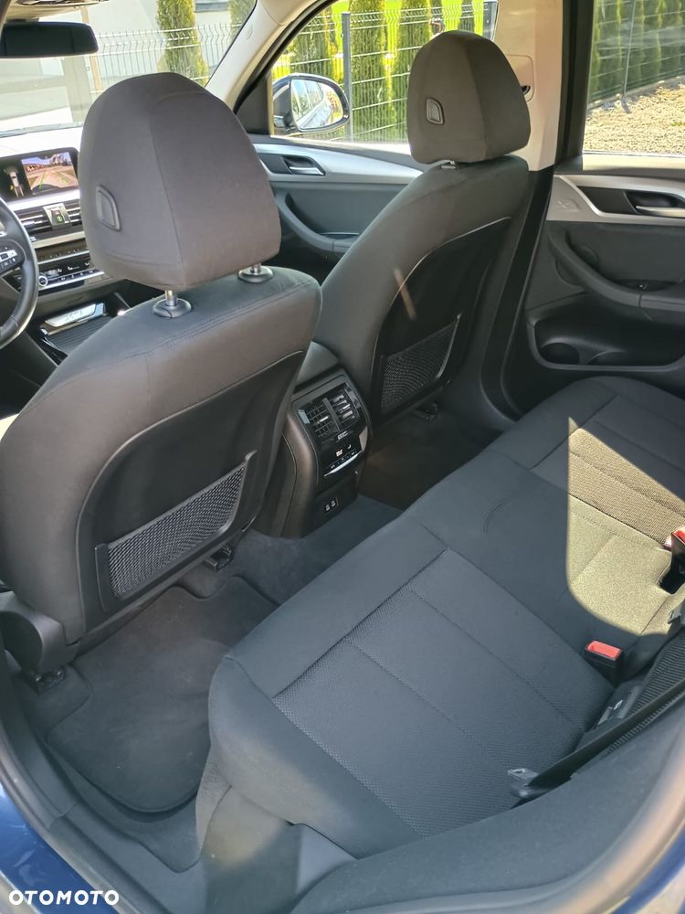 BMW X3 sDrive18d Advantage sport - 12