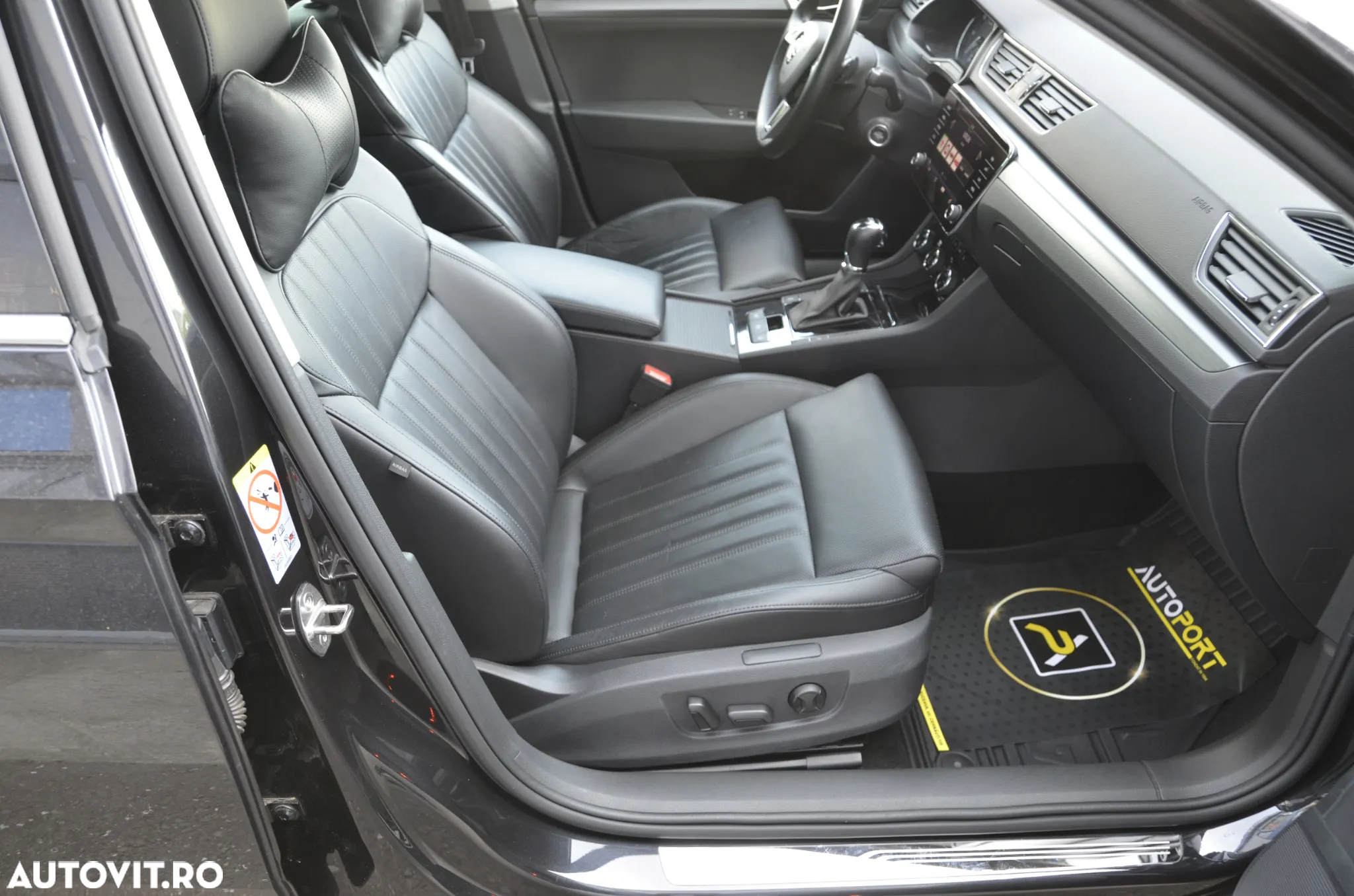 Skoda Superb 2.0 TDI DSG Style - 15