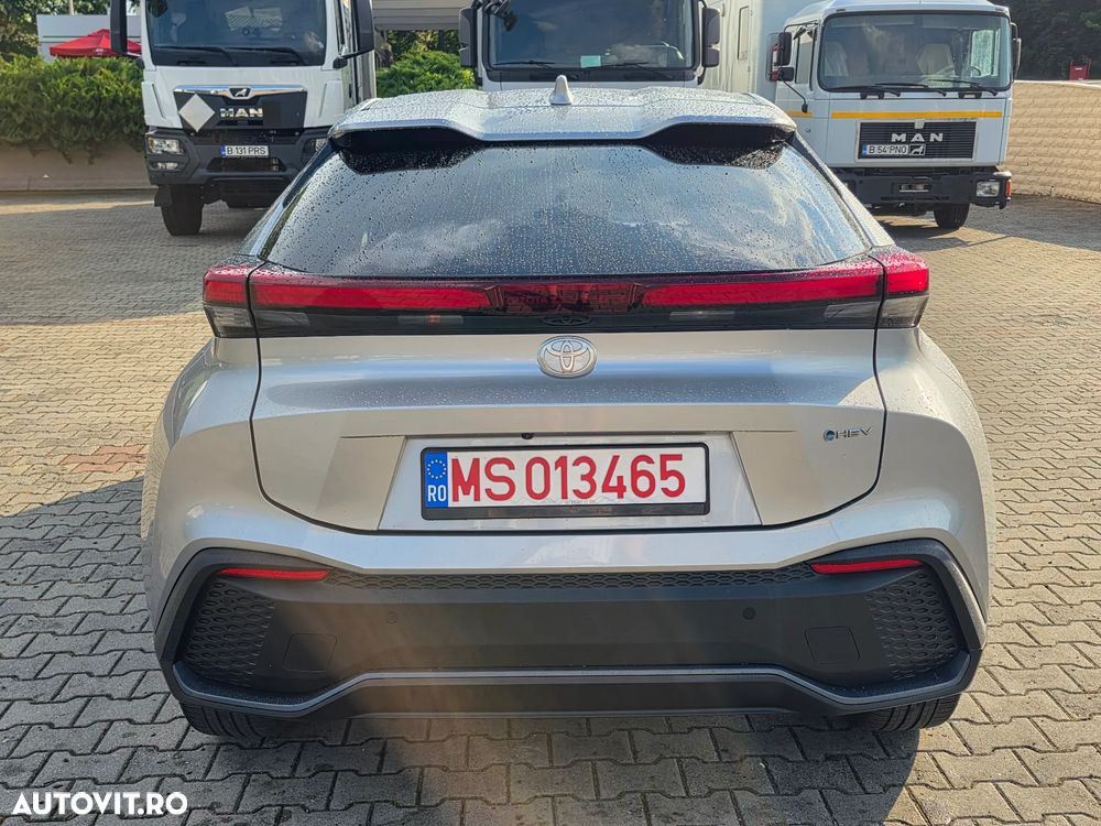 Toyota C-HR 2.0 HEV 197 CP 4x2 CVT Dynamic - 17
