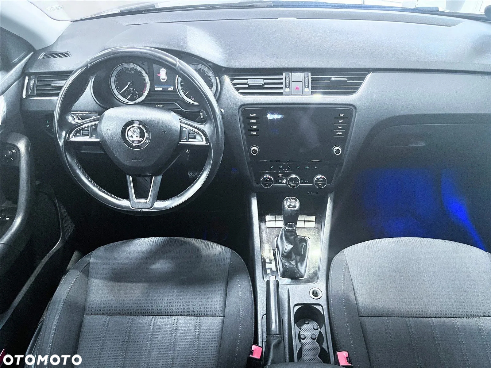 Skoda Octavia 2.0 TDI Drive DSG - 8