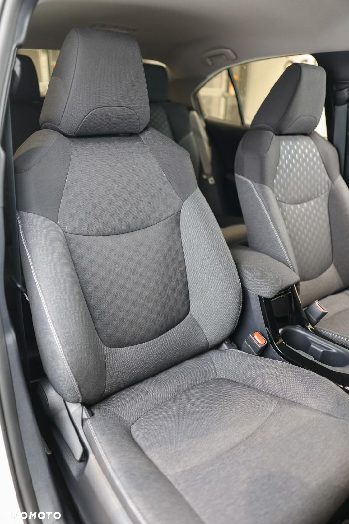 Toyota Corolla - 20