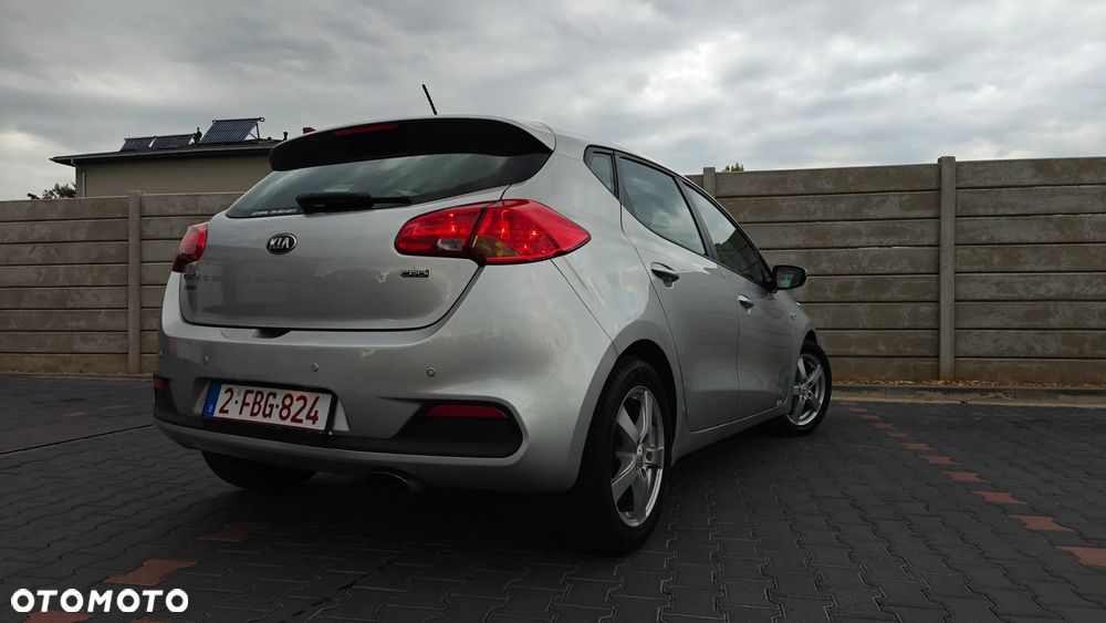 Kia Ceed Cee'd 1.4 CRDi M - 6