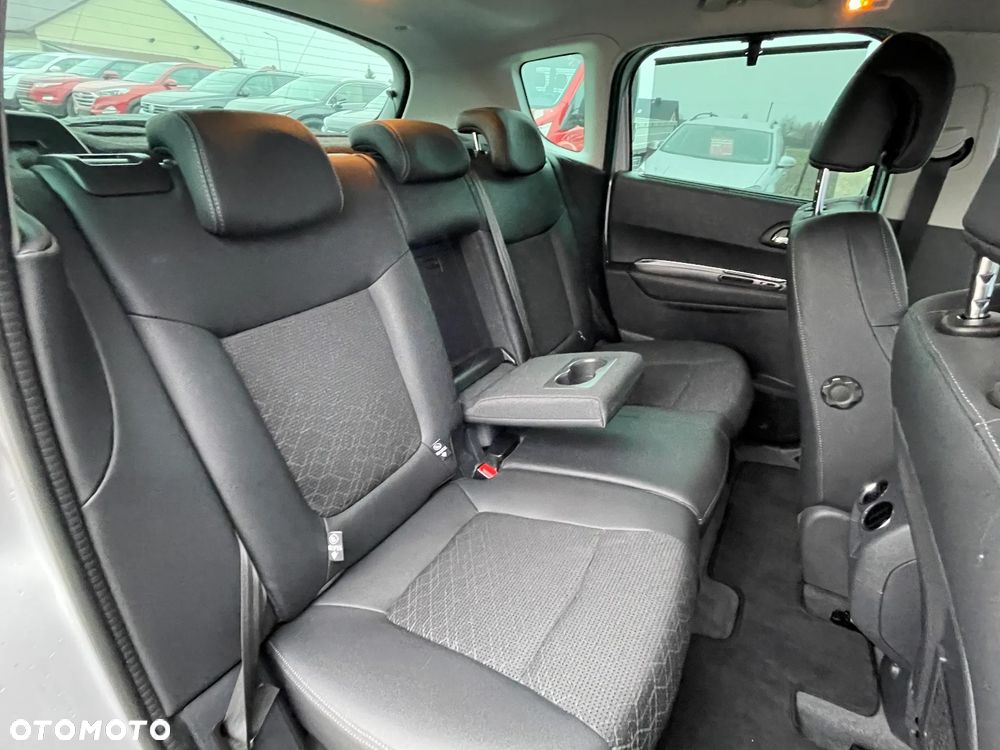 Peugeot 3008 HDi FAP 150 Platinum - 33