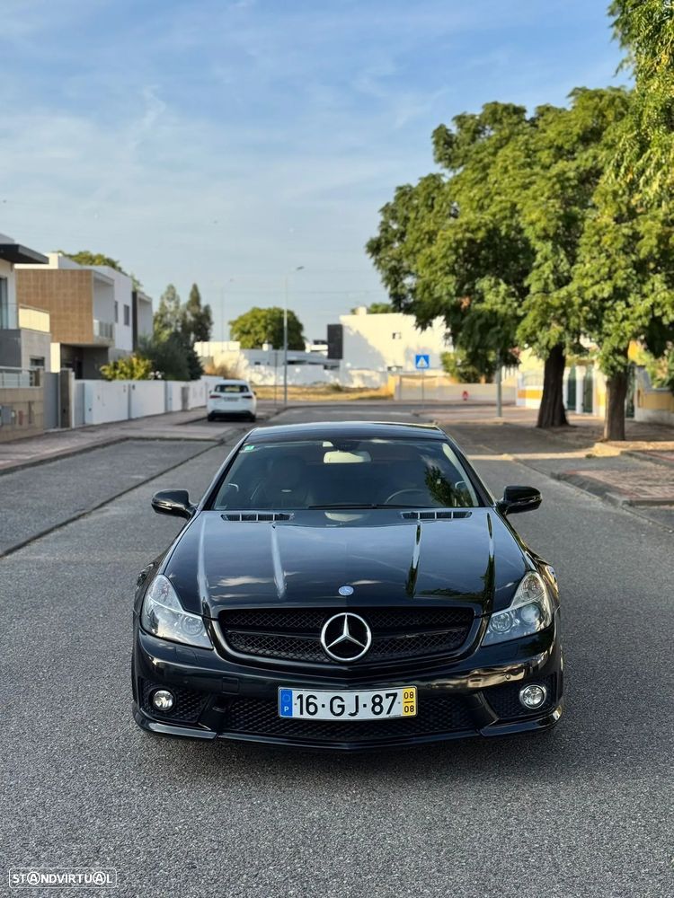 Mercedes-Benz SL 63 AMG Standard - 2