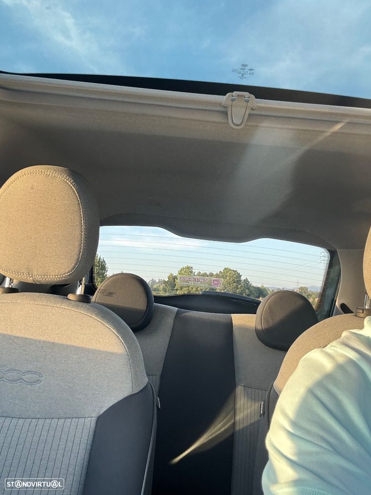 Fiat 500e 42kWh ICON — fotografia 10