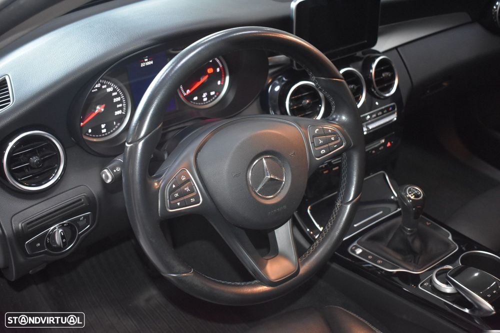 Mercedes-Benz C 220 d Avantgarde - 26