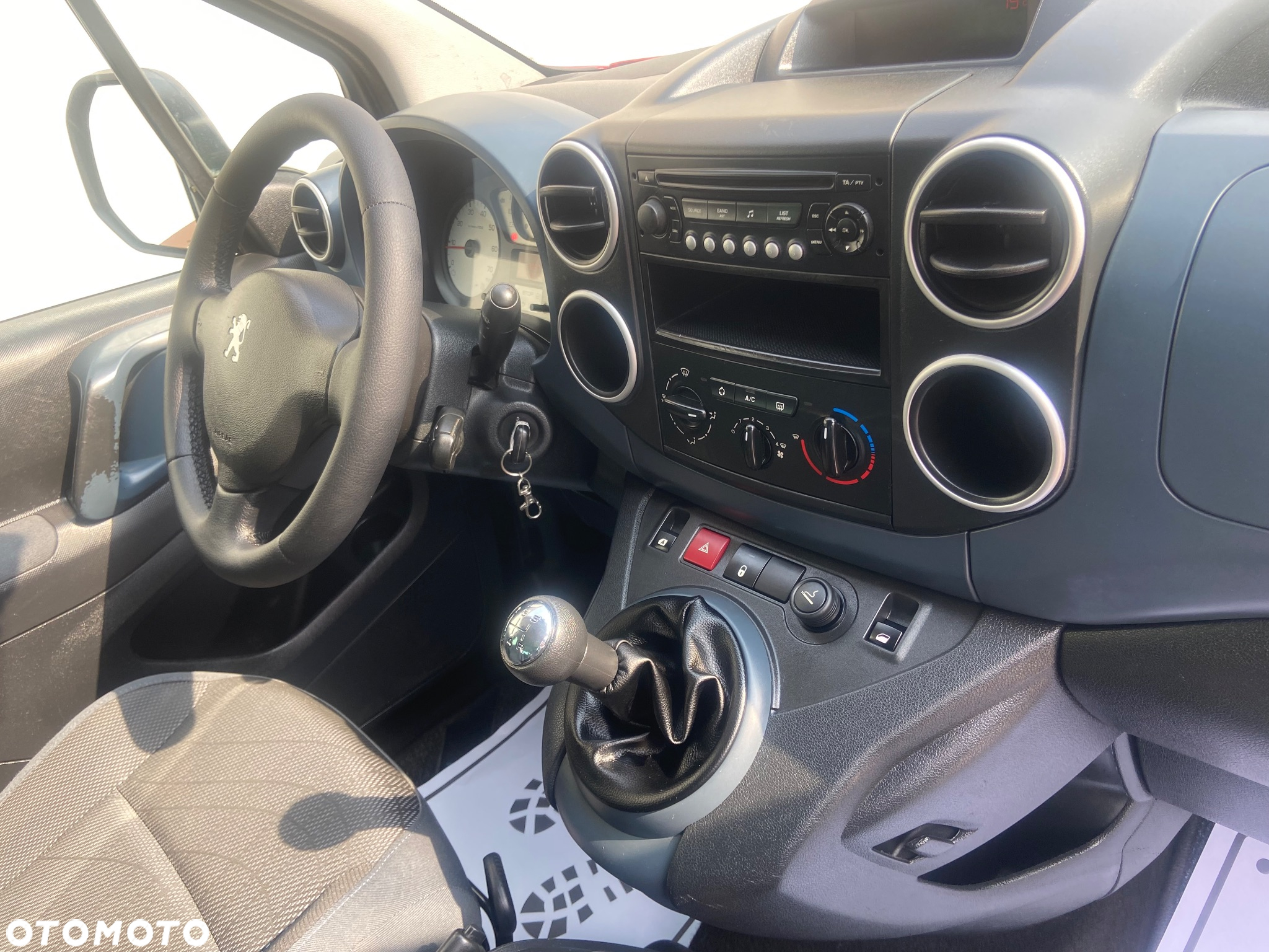 Peugeot Partner Tepee HDi FAP 110 Tendance - 33