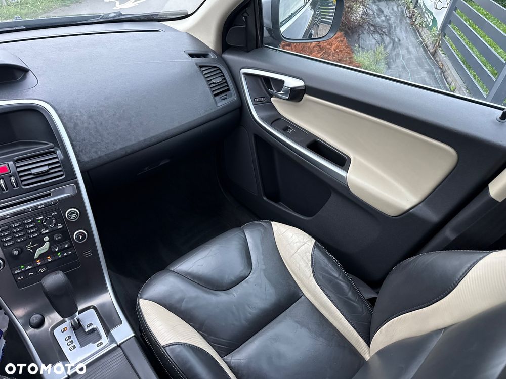 Volvo XC 60 D5 AWD RDesign - 16