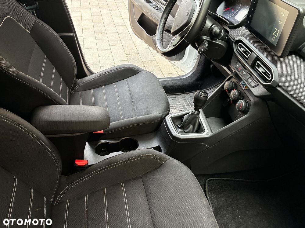 Dacia Sandero - 16