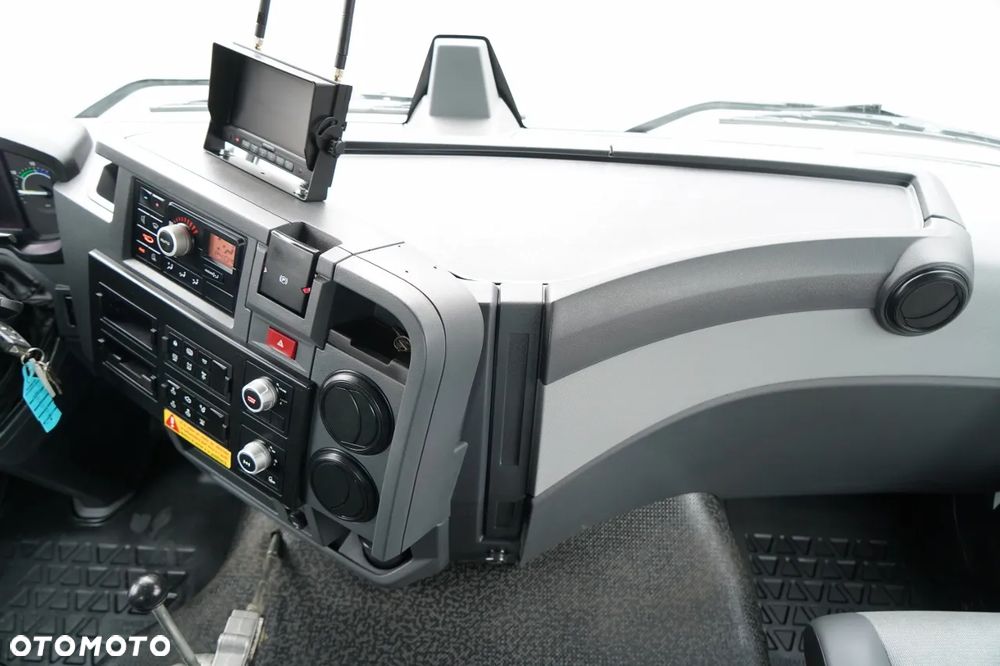 Renault C 430 / 8X4 / BETONOMIESZARKA / GRUSZKA 9 M3 / ALUFELGI / KAMERA / EURO 6 / - 33