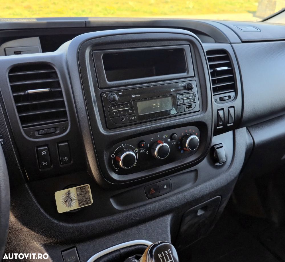 Renault Trafic - 7