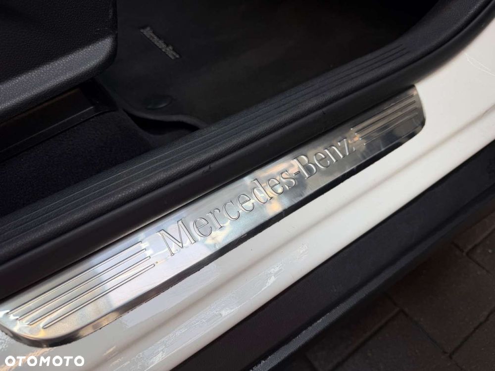 Mercedes-Benz GLC - 34