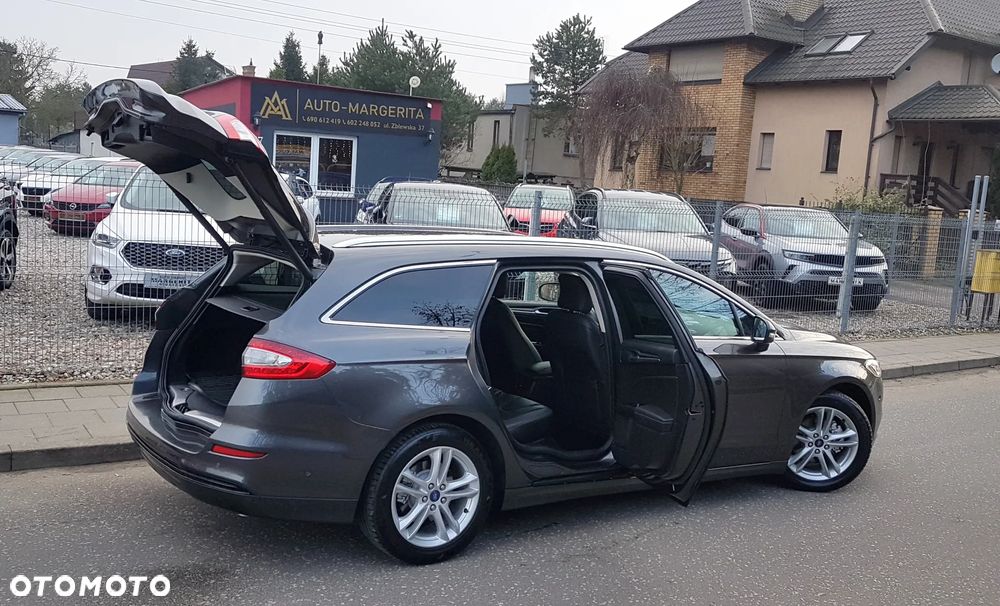 Ford Mondeo 2.0 TDCi Titanium - 36