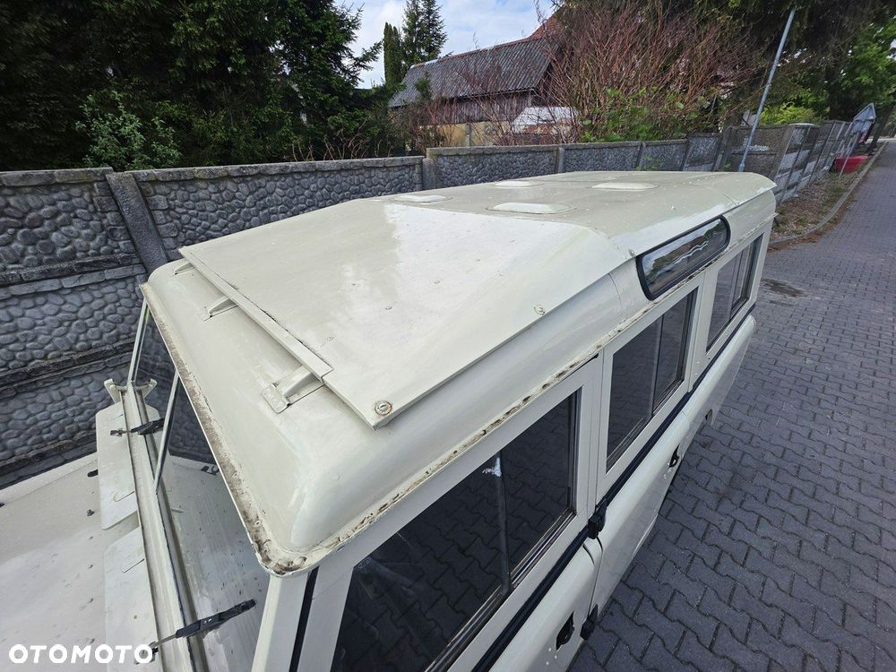 Land Rover Inny - 13