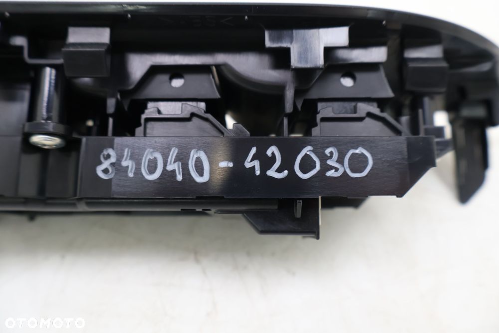 TOYOTA RAV4 V PRZEŁĄCZNIK PANEL SZYB LEWY PRZÓD 84040-42030 - 7