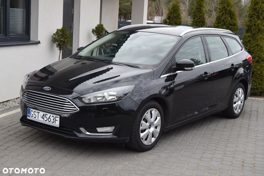 Ford Focus 1.0 EcoBoost Titanium - 1