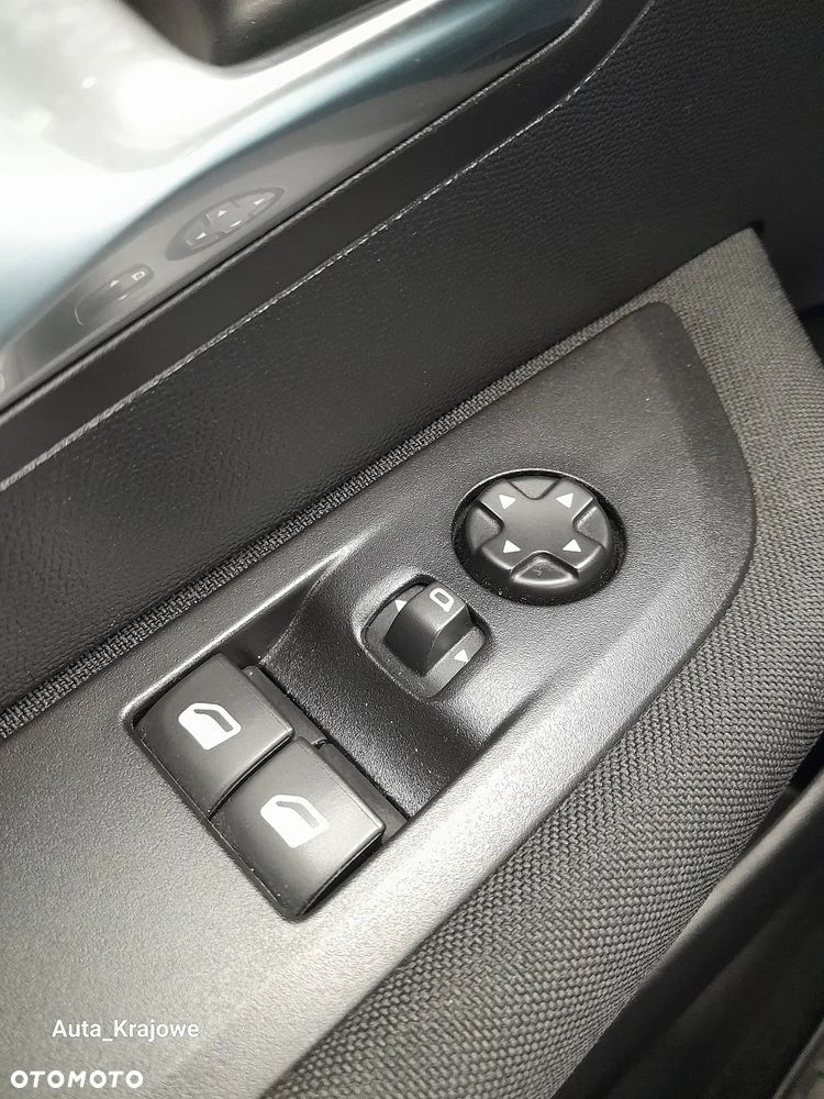 Peugeot 208 1.2 PureTech Active Pack S&S - 23