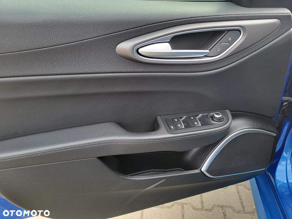 Alfa Romeo Giulia 2.0 Turbo Sprint - 17