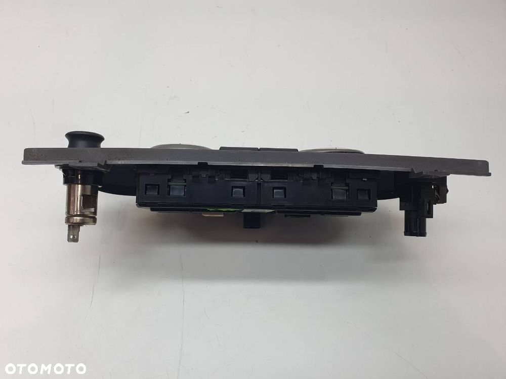 PANEL NAWIEWU 27500 AX701 NISSAN MICRA K12 2003 EU - 2