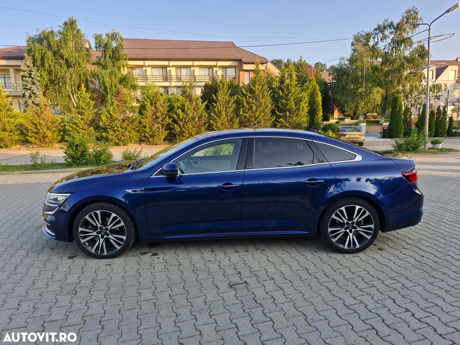 Renault Talisman Blue dCi EDC Initial Paris - 6