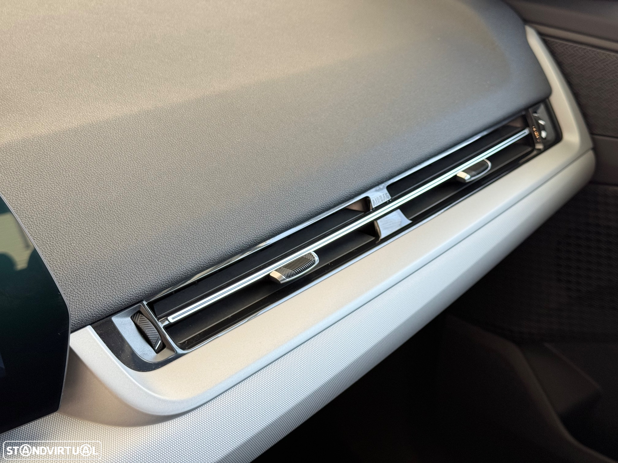 BMW iX1 xDrive30 - 30