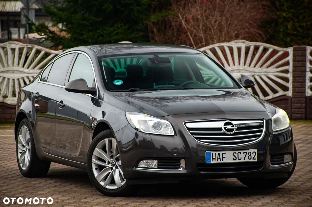 Opel Insignia - 12
