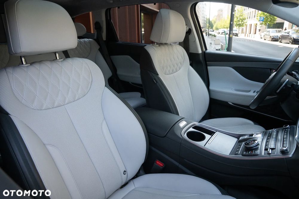 Hyundai Santa Fe 1.6 T-GDI HEV Platinum 4WD - 33