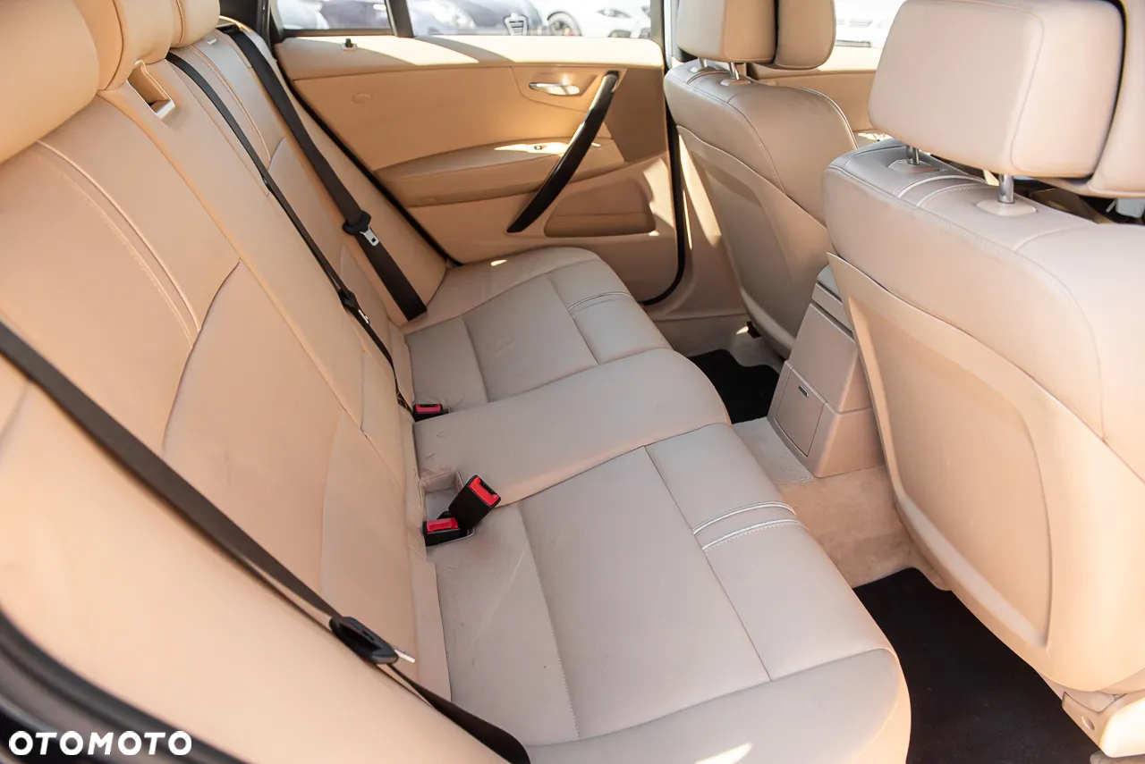 BMW X3 3.0d - 26