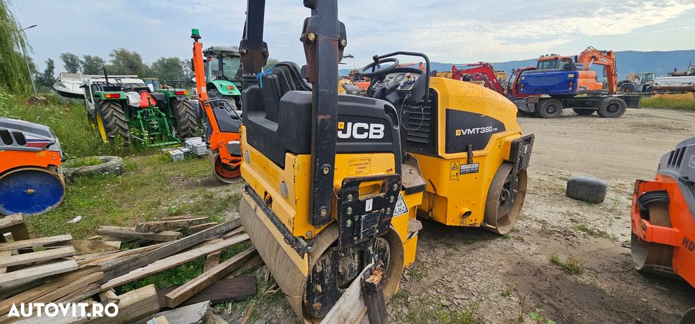 JCB VMT 380.130 Cilindru compactor - 2