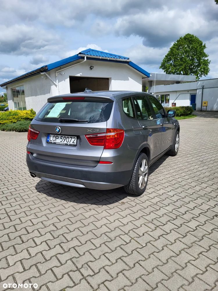 BMW X3 sDrive18d - 10