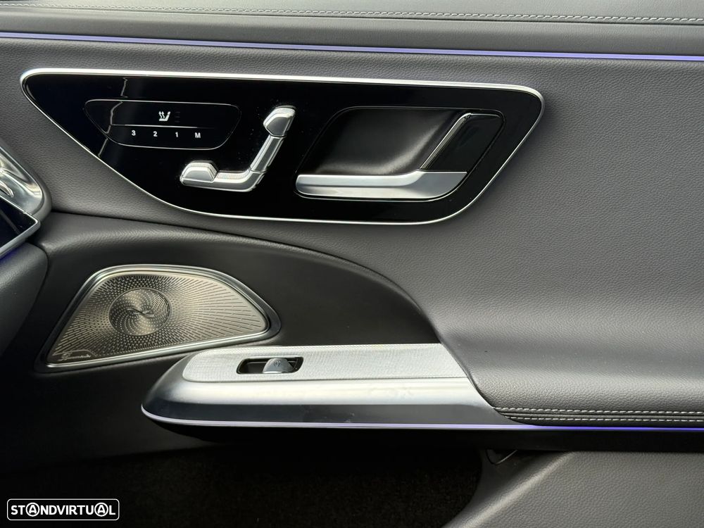 Mercedes-Benz E 300 - 49