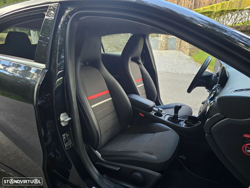 Mercedes-Benz A 180 CDI AMG Line - 41