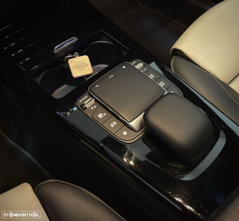 Mercedes-Benz CLA 250 - 14