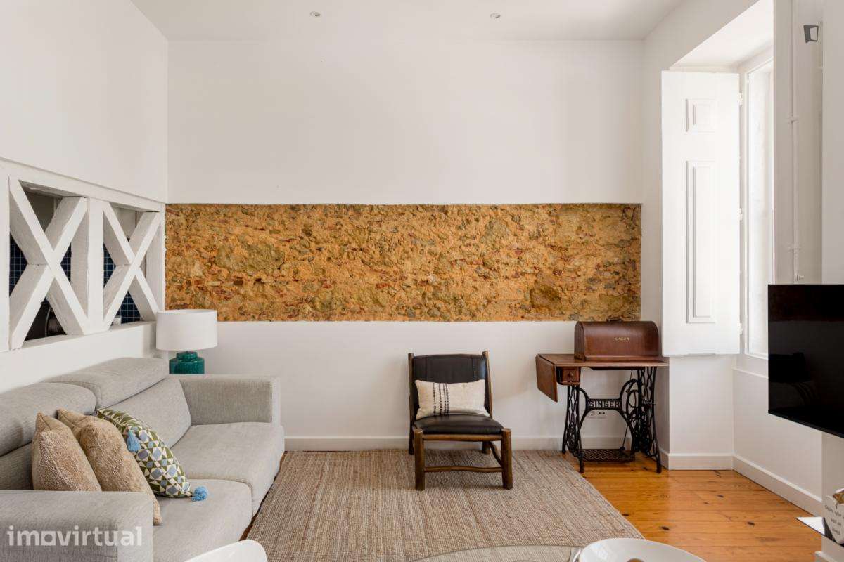 Apartamento com 1 quartos - localizado em Sé Lisbon - Grande imagem: 3/23